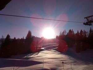 Ski-Alpendorf-Sunrise.jpg